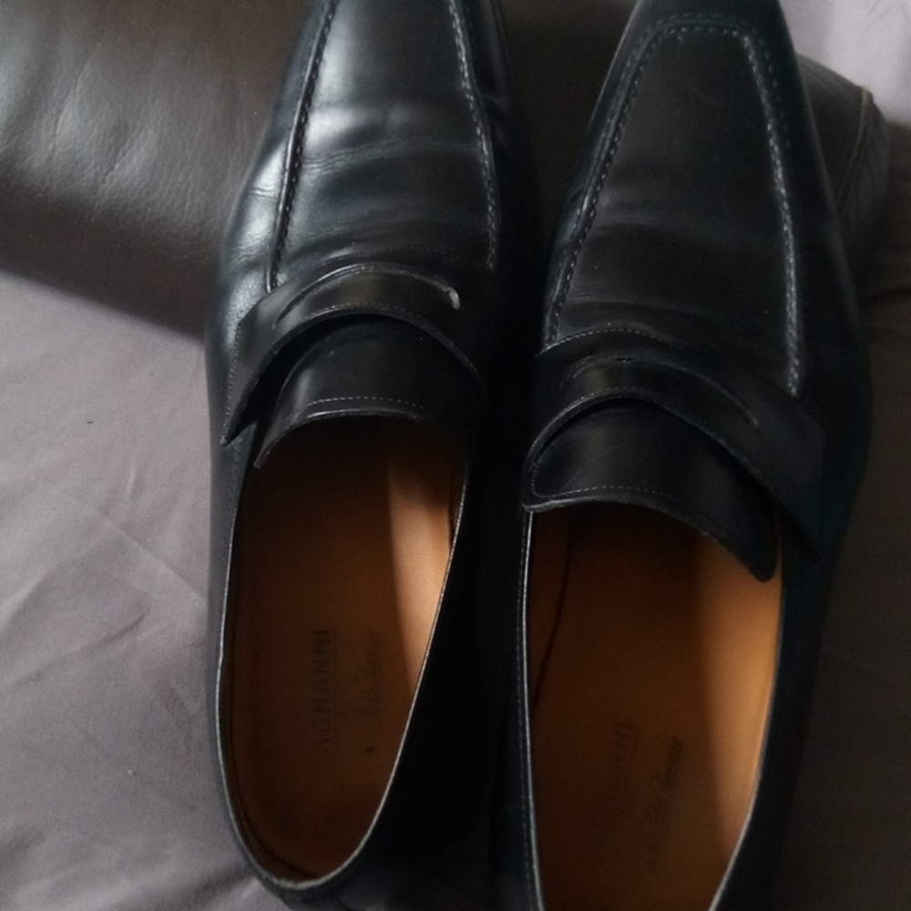 Magnanni dress shoes